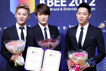 jyjjapanaward11162012-0 dongbanger